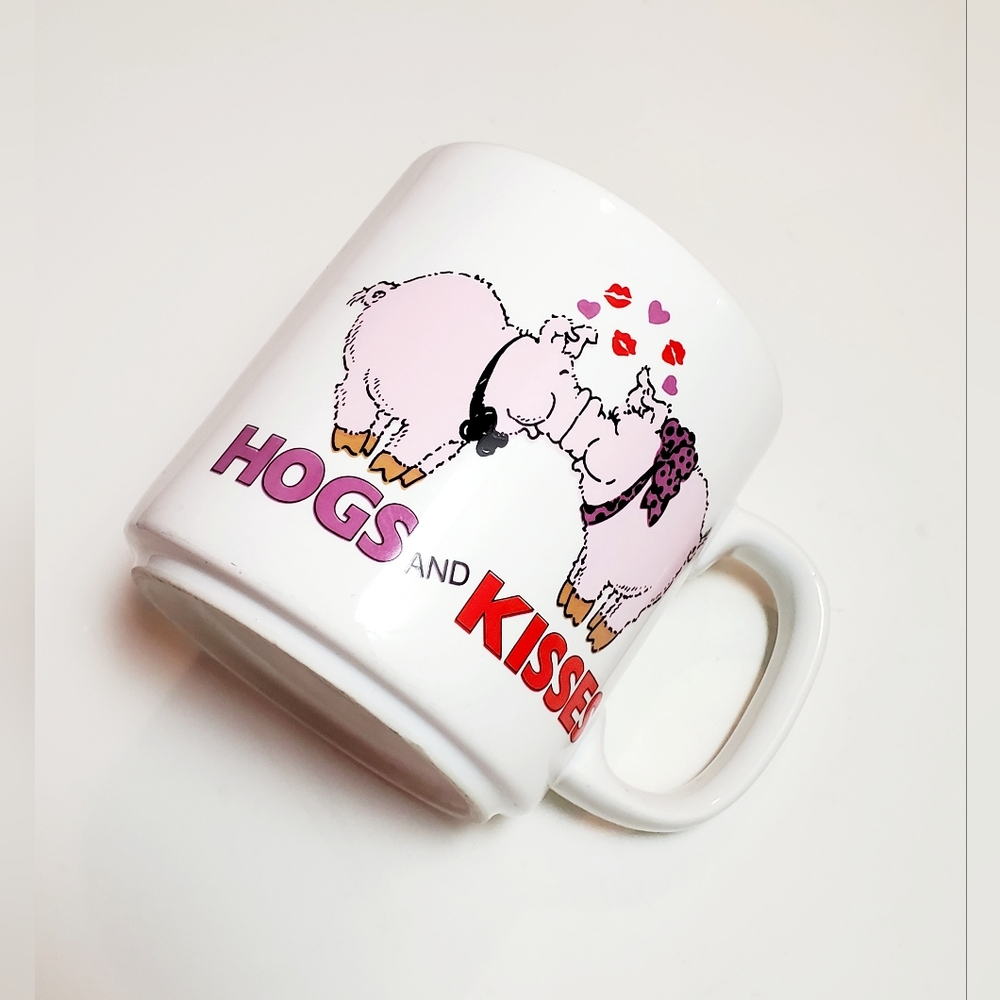Vintage Russ Berrie Hogs and Kisses Funny Valentine's Day Ceramic Mug